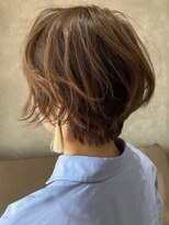 シベルバレー 横浜(sibell) 丸みショートボブレイヤーコテ巻き風パーマ