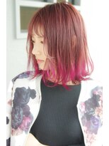 トップシェイプ(TOP SHAPE)&nbsp;ピンクグラデーションボブ外ハネデザインカラー