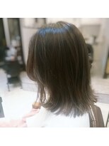 ウィズ リル ホワイト(wiz lil white)&nbsp;ロブヘアスタイル