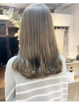 アクトゥス(AEQUITAS) ケアブリーチ×グレージュ