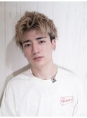 ツーブロアップバング　20代　３０代　束感ショート