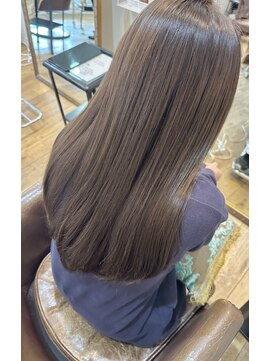 ラベスト バイ セロ 池袋メトロポリタン前(LOVEST by CERO) 艶×赤みを抑えた透明感ベージュ