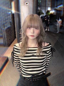 キイ 原宿 表参道(K.e.y) ロングウルフ／ロングレイヤー／ダブルカラー／ハイトーンカラー