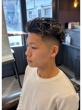 クフィア メンズヘアー カンポ 難波店(CUFFIA MEN'S HAIR CAMPO) ハイライト×パーマ