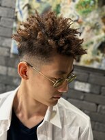フォーコーナーズカットショップスリーセント 栄(FourCornersCutShop 3/cent)&nbsp;スパイキーアフロ