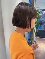 ローネス(LONESS)&nbsp;ぷつっとボブ　ミニボブ　耳掛けボブ　コンパクトボブ　艶カラー