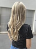 ロングレイヤーホワイトグレージュ10代20代30代前髪あり前髪なし