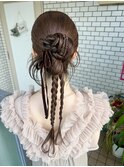 カチモリ　タイトヘア　フィンガーエイト　お呼ばれヘアセット