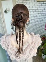 カチモリ　タイトヘア　フィンガーエイト　お呼ばれヘアセット