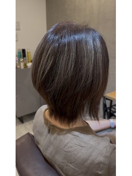 コタ(KoTA) ショートウルフ