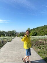 ヘアスタイリスト/山口鳴海/大人可愛いまろやかカラー/レイヤーカット/頭が小さく見えるクロスパーマ