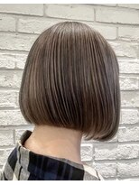 ルナバイルヴェール(LUNA by LeVert)&nbsp;透明感抜群◎アッシュグレージュBOB♪