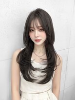 プラス セカンド ヘア(Plus 2nd)&nbsp;大人の艶感ロング×柔らかレイヤーで上品印象