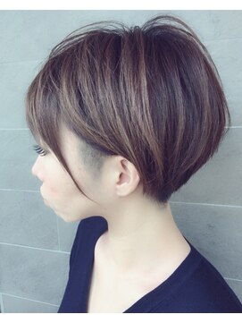 ココラー(COCOlar) スタイリッシュボブ