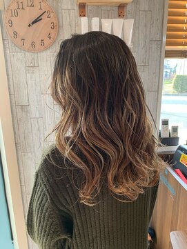 コーラルクリーク(Coral Creek) ハイライトグラデーション