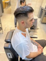 フランクスバーバー アンド ビアークラブ(FRANK'S BARBER and BEER CLUB)&nbsp;スキンフェード七三オールバックかき上げサイドパートショート