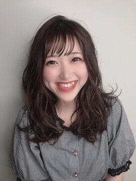 ワット 原宿店(W) 【W-ワット-原宿店】顔まわり小顔補正カット★