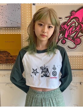 ルーム(Loom.) ポイントグリーンのデザインカラー