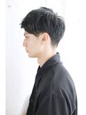 ツイストスパイラルコンマヘアスキンフェードセンターパート/011