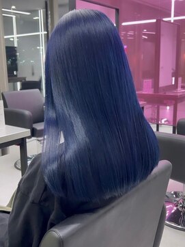 ヘアメイク アース 本庄早稲田店(HAIR & MAKE EARTH) ブルーブラックダブルカラーケアブリーチワンホンカラー