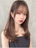 きれいな髪が際立つ　新モテロングレイヤー