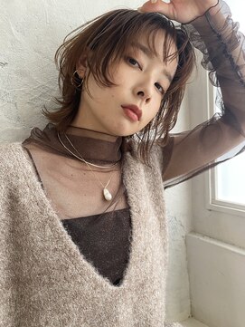 アヴァンス アリオ鳳店(AVANCE) ウルフ×シルキーブラウン×フェザーバング