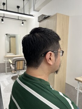 ミエル ヘア 新宿(miel hair) 男髪刈り上げベリーショート【新宿】