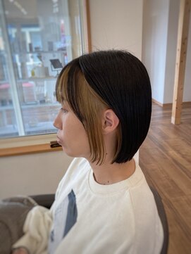 ロルド シェリ(Rold Cheri) 【山本智文】インナーカラーベージュボブ