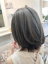 ヒッピーヘアー(Hippie Hair)&nbsp;表面パラパラブリーチ