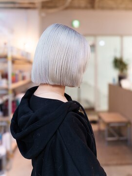 フィッツコア(FITS CORE) ホワイトシルバー