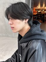 アイティー バイ アルバム 浦和店(IT by ALBUM)&nbsp;韓国マッシュ刈り上げセンターパート波打ちパーマ_ba498571