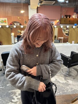 チャプター 問屋町(chapter) ケアブリーチピンクベージュカラーレイヤーカット韓国ヘア