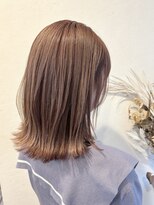 イソラヘアアトリエ(Isola hair atelier)&nbsp;【Isola】ミルクティーベージュ×ひし形ミディアム