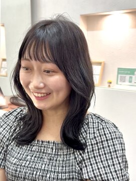 クラヴィア エクラート 梅田店(CLAVIA.ECLART) くびれ/ミディアム/レイヤー/韓国