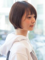 ヴィヴィ(VIVIE)&nbsp;ココアベージュオリーブグレー大人可愛い黒髪小顔ショートボブ