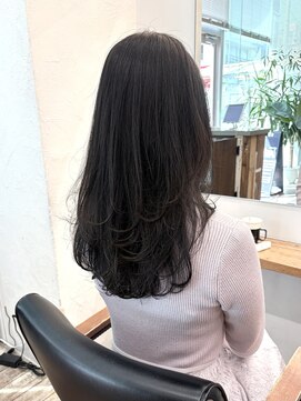 トラッキンアップザパス(TRUCKIN UP THE PATH) レイヤーカット × ラベンダーアッシュ/ナチュラルレイヤー