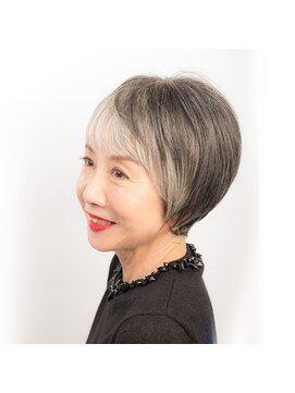 ヘアースタジオチュチュ ツーセクションカラー