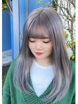 アース 会津若松店(HAIR&MAKE EARTH)&nbsp;ホワイトシルバーの透明感ロング