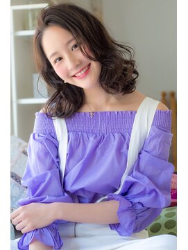 ロンド フィーユ(Lond fille) ミディアムパーマスタイル担当平川友理