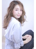 クラシア(Cracia)&nbsp;女性らしさ×グレージュ×くびれミディ