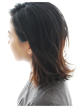 ニーナ せんげん台(nina) ≪30代・40代・50代≫大人女性に人気！前下がり切りっぱなしボブ