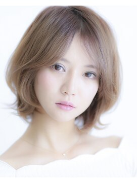 デイズ(days) {DAYS表参道 }大人かわいい小顔ウルフショートボブ透明感カラー