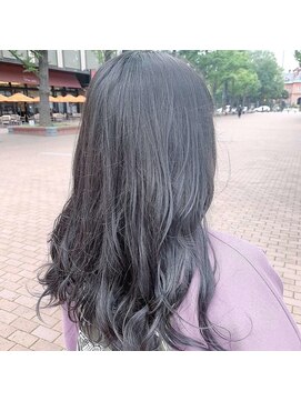 ナンバー リコ 名駅 ジャム 名古屋(N° rico JAM) 黒髪風暗髪ネイビーカラーブルーブラックロング