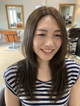 ラコスタ(LaCosTa) くびれヘア