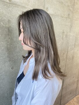 セル(CELL) シアーベージュ 顔周りレイヤー 韓国風