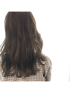 アローズソワン(HELLO'S SOIN) 透明感たっぷりシルバーグレージュ　2/11