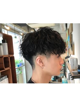 360度どこから見ても綺麗な《ツイストスパイラルパーマ》で、無造作な質感に*ビジネスシーンでも◎[立川]