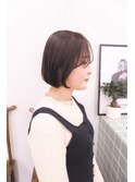 透明感ベージュブラウンボブ