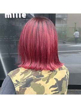 ミル 今治(1003 mille IMABALI) レッドカラー/ピンクカラー/ミディアムヘア/外ハネ/
