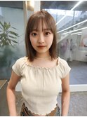ケアブリーチハイトーンブラウンミディアムボブ